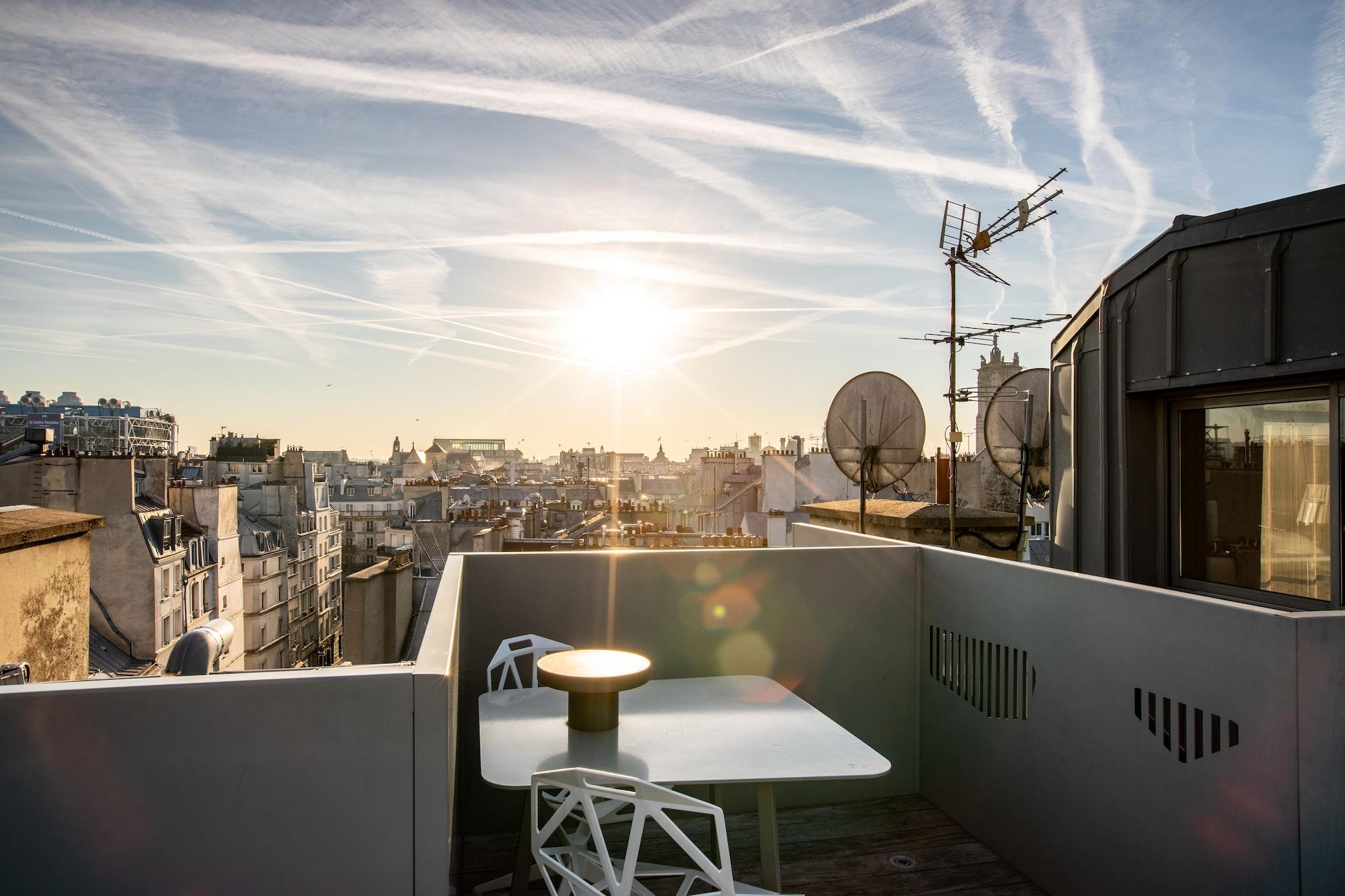 Hotel Des Ducs D'Anjou Paris Exterior photo