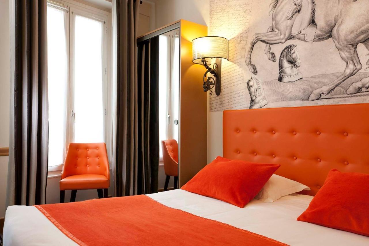 Hotel Des Ducs D'Anjou Paris Exterior photo