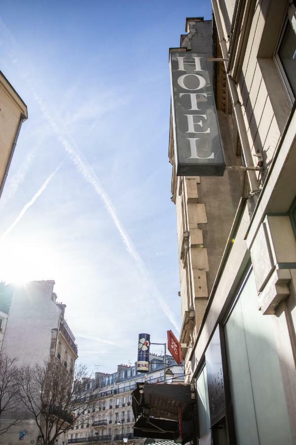 Hotel Des Ducs D'Anjou Paris Exterior photo